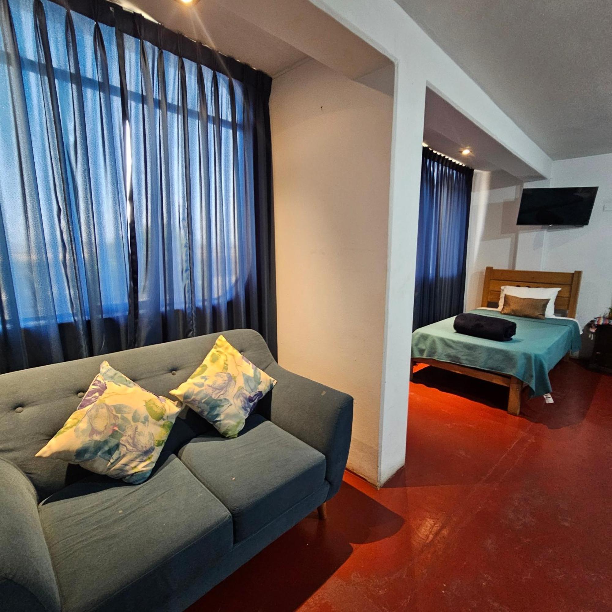 Lima Airport Hostel With Free Airport Pick Up Callao المظهر الخارجي الصورة